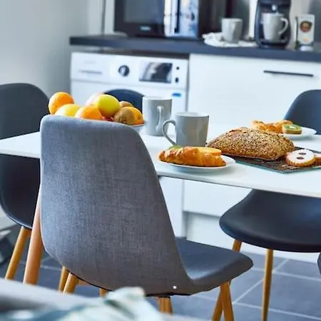 شقة Bm-1 Au 1er Etage - F2 - 1 A 4 Pers *